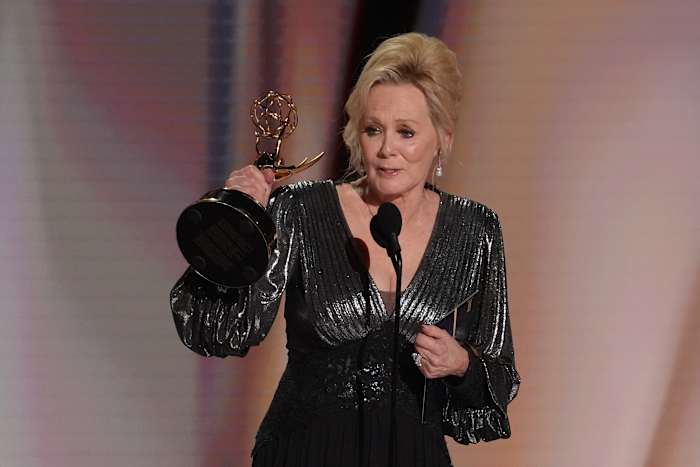 Jean Smart makes Emmy history with fifth straight 'Hacks' win — ClickOrlando Entertainment, Winter Park Technology news